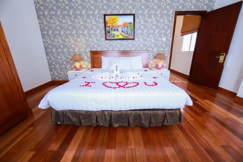 Tran Hotel Hanoi Exteriör bild